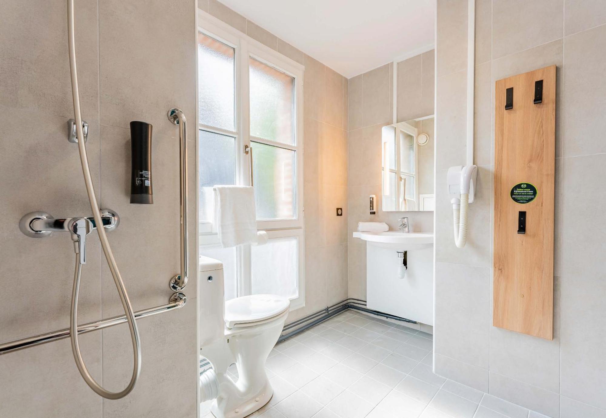 B&B Hotel Arras Centre Les Places Εξωτερικό φωτογραφία